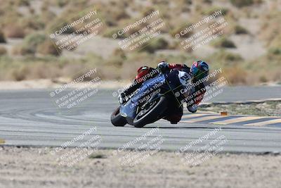 media/Oct-05-2025-CVMA (Sun) [[beeef4f201]]/Race 2-Supersport Middleweight/